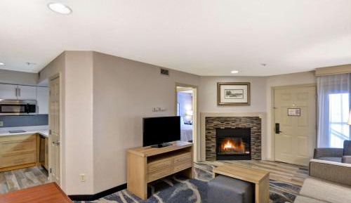 Two-Bedroom Suite - Non-Smoking