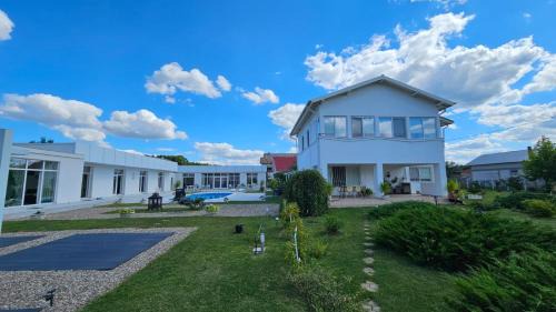Superior Villa