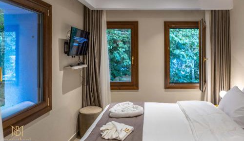 Luxury Quadruple Room