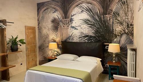 Deluxe Room (2 Adults + 1 Child)