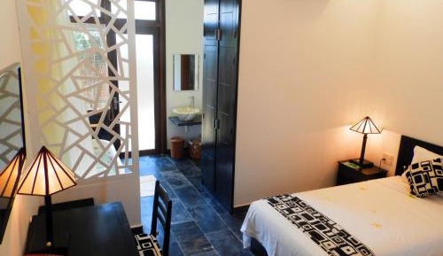Classic Deluxe Double or Twin Room