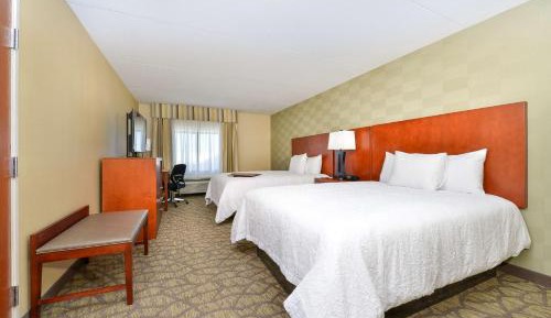 Queen Room with Two Queen Beds (4 Adults)