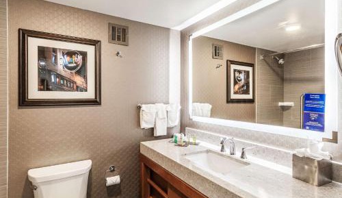 Double Room with Two Double Beds - Non-Smoking