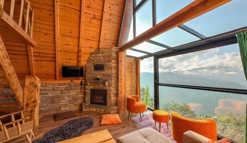 Deluxe Bungalow with Garden View