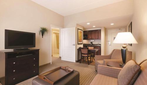 One-Bedroom King Suite - Non-Smoking