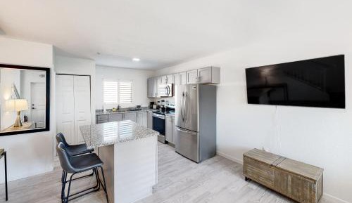 One Bedroom Apartment