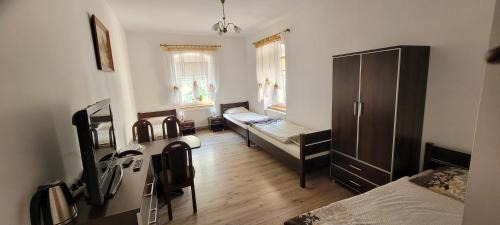 Classic Quadruple Room