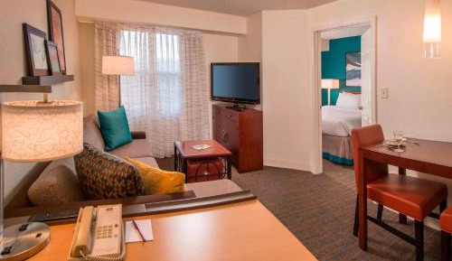 One-Bedroom Suite