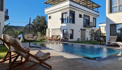 Three-Bedroom Villa