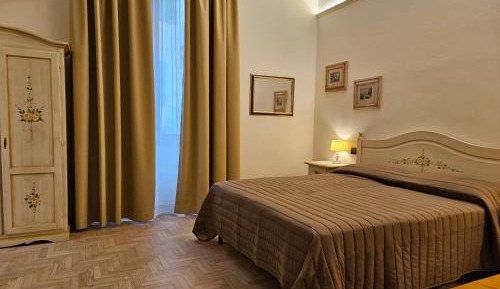 Studio with Garden View