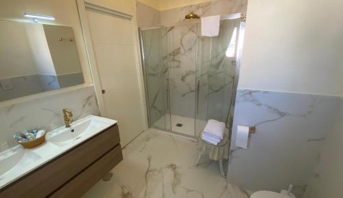 Queen Room with Sea View