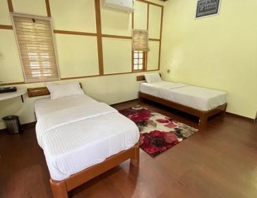 Twin Room with Balcony