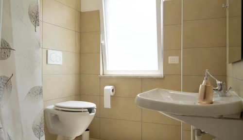 Deluxe Double Room with Extra Bed