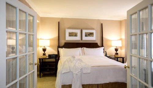 Luxury Suite