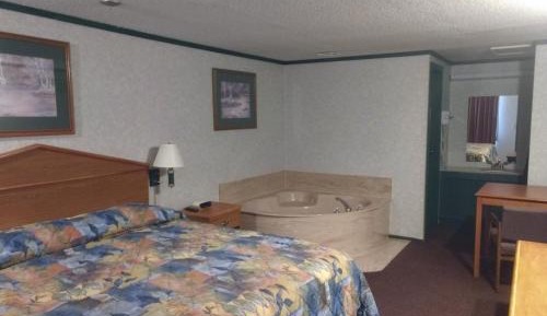King Room with Spa Bath