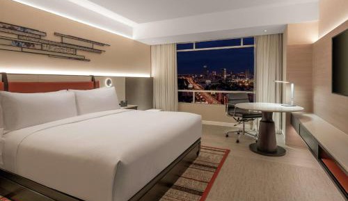 King Guest Room