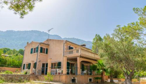 Five-Bedroom House