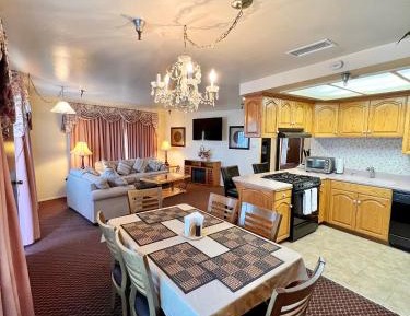 Two-Bedroom Suite