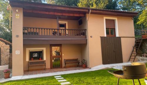 Three-Bedroom Townhouse