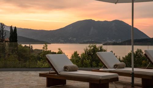 Villa with Sea View