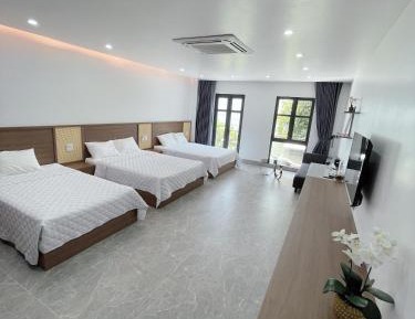 Family Suite with Balcony