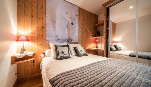 Superior One-Bedroom Apartment