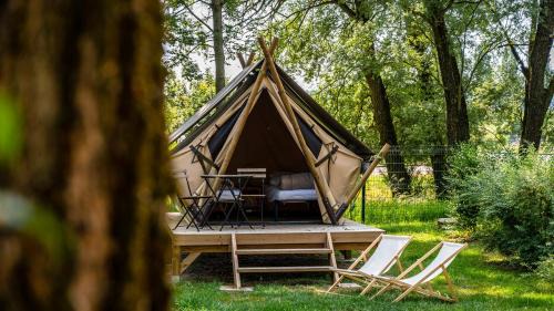 Tent
