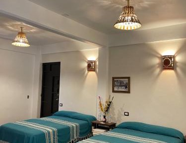 Standard Twin Room with Mountain View