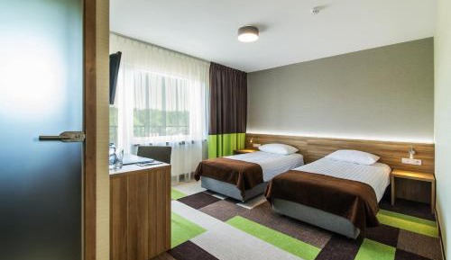 Standard Twin Room with Balcony