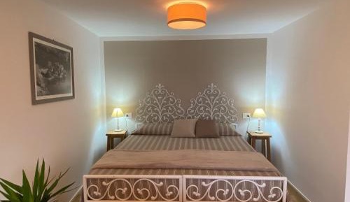 Deluxe Double Room with Extra Bed