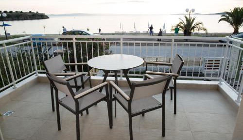 Apartment with Sea View (Polygonus)