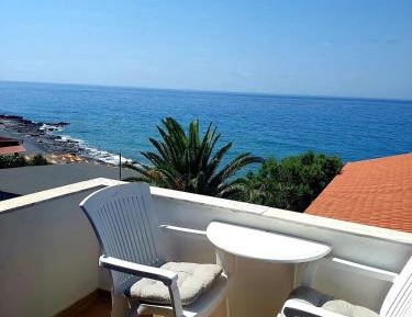 Superior Twin Room with Sea View