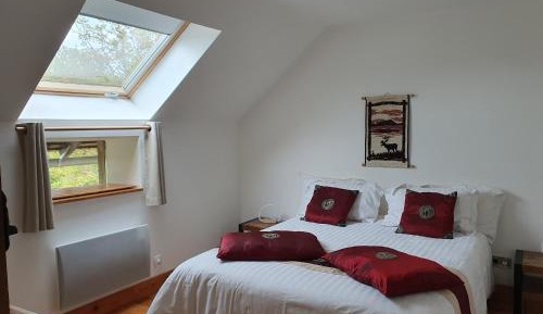 Two Double Room with Shared Bathroom