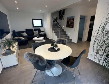 Superior One-Bedroom Apartment