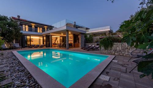 Villa with Private Pool