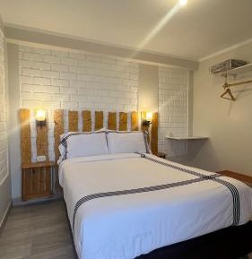 Large Single Room