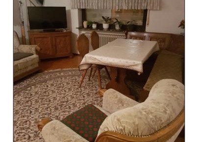 Superior One-Bedroom Apartment