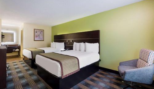 Queen Room with Two Queen Beds