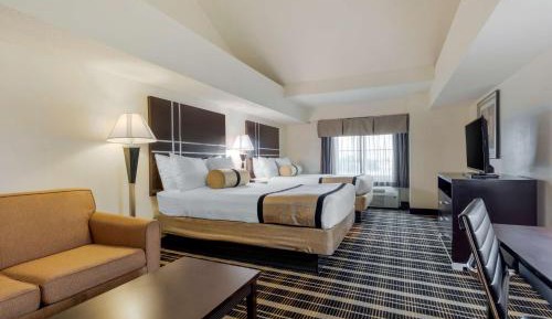 Junior Suite Two Double Beds and Sofa Bed - Non-Smoking