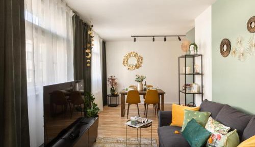 Studio Apartment