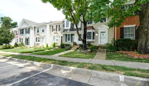 Three-Bedroom Townhouse