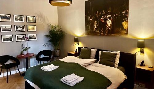 Junior Suite with Balcony