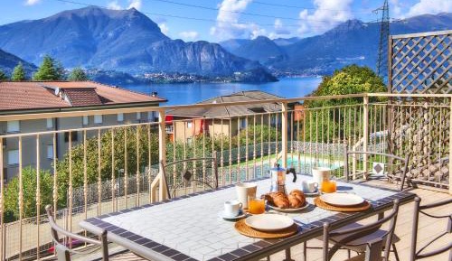 Apartment with Lake View