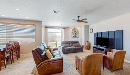 Three Bedroom Apartment