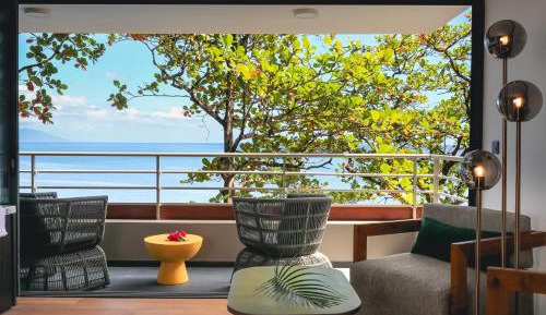 Ocean Front Signature Room with Hot Tub