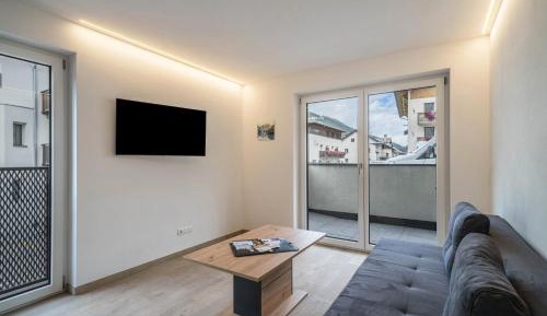 Superior One-Bedroom Apartment with Balcony