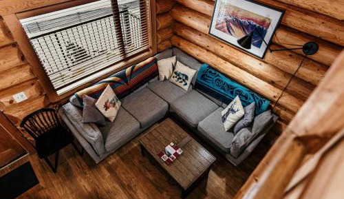 One-Bedroom Cabin #9