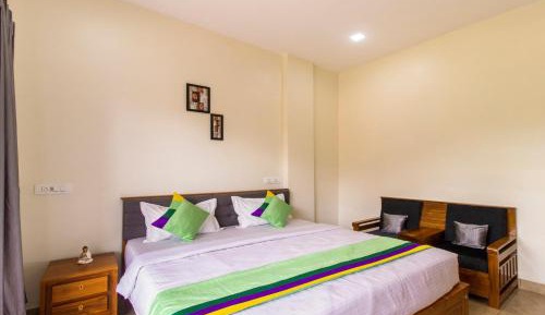 Deluxe Room With King Bed