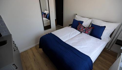 Queen Room with Garden View