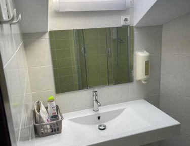 Triple Room with Shower